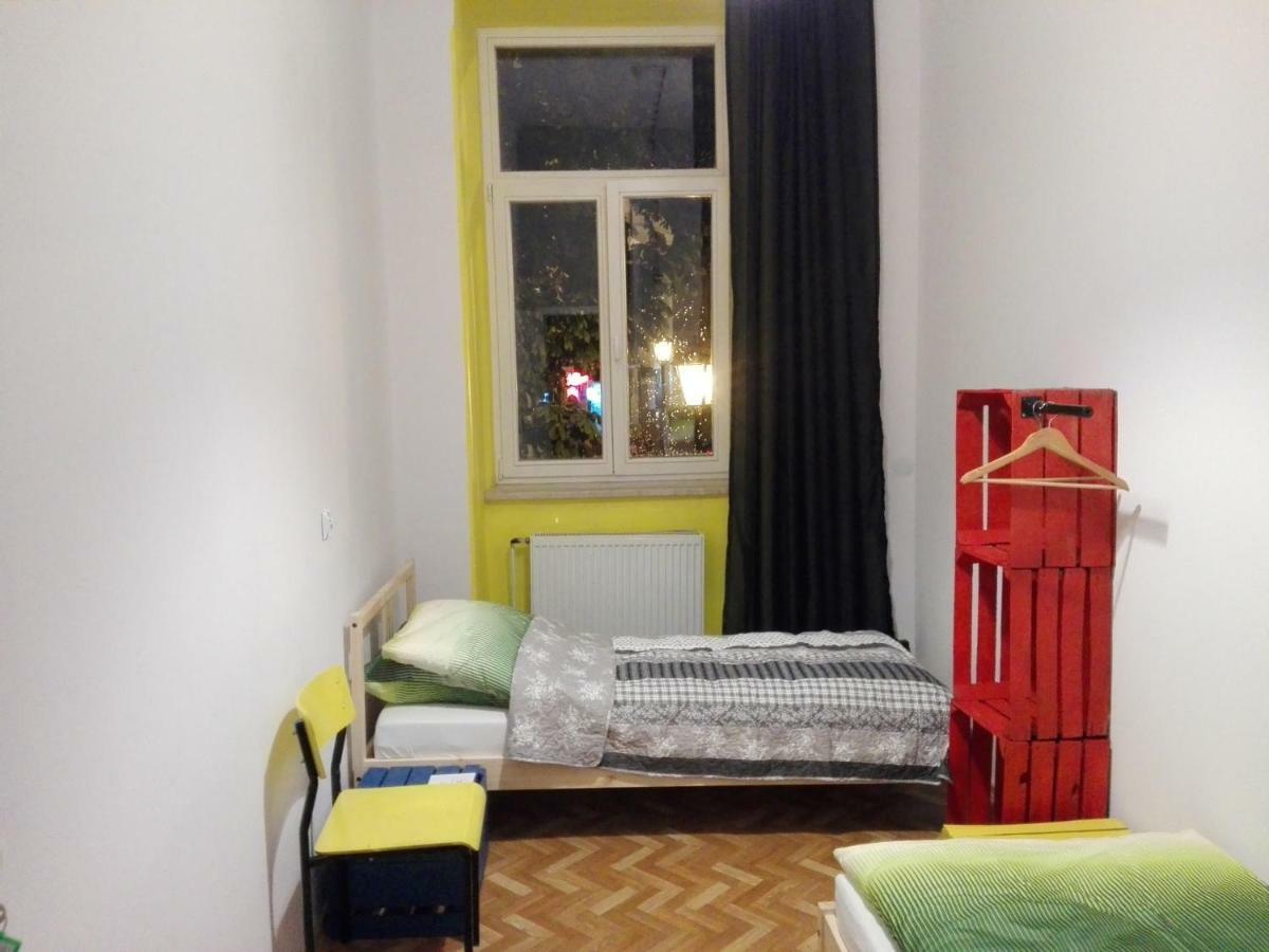 Lulu Hostel Lublin Exterior photo