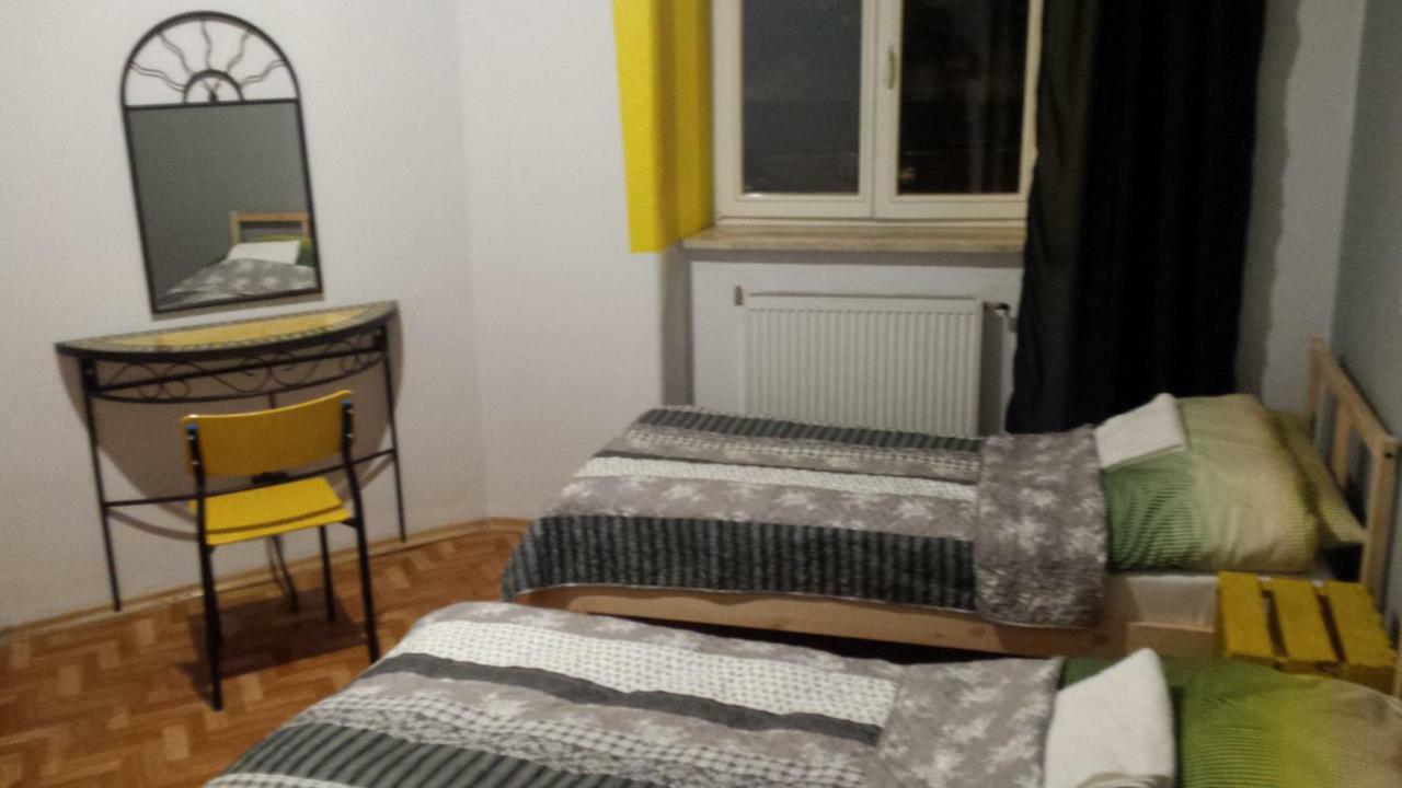 Lulu Hostel Lublin Exterior photo